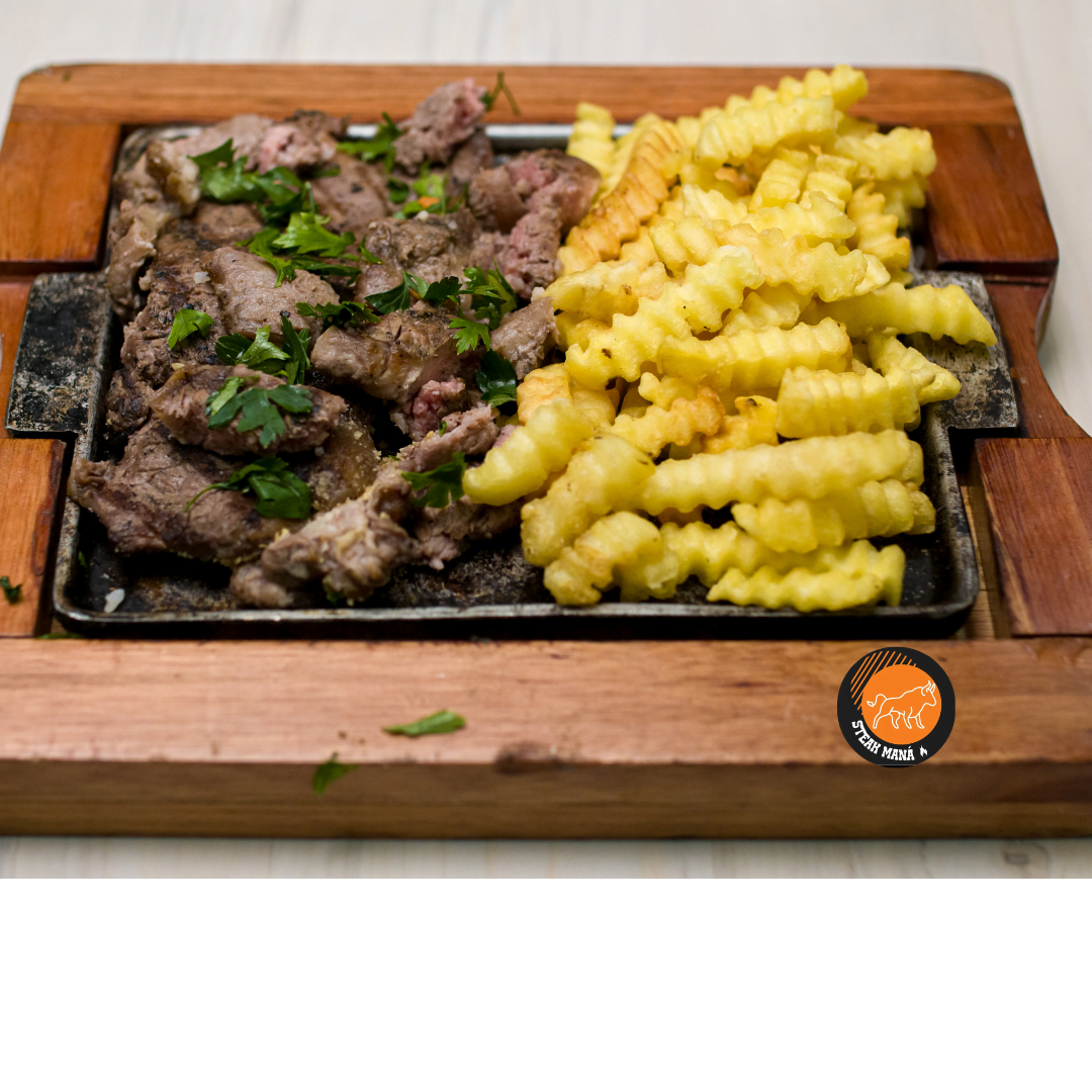 porção contra e fritas steak maná