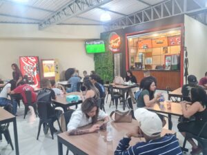 Praça de alimentação outlet guarulhos