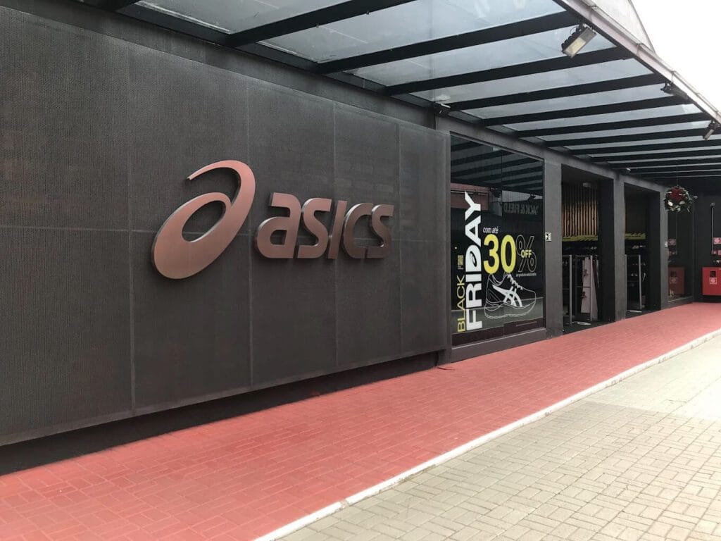 asics na outlet só marcas guarulhos
